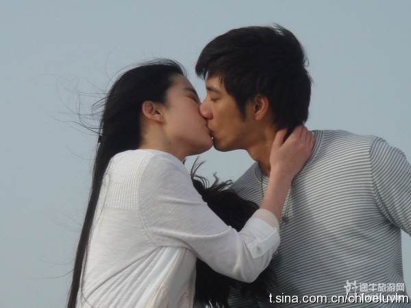  王力宏 与 刘亦菲 深情接吻(图)_游记_途牛旅游论