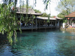 上海到(济南-曲阜-泰山高铁往返4日游)山水圣人，三重体验