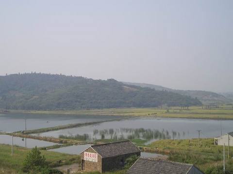 句容瓦屋山图片