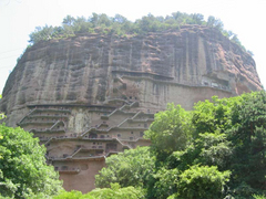 麦积山风景名胜区图片