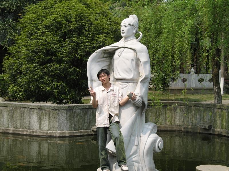 抢劫王勃的书