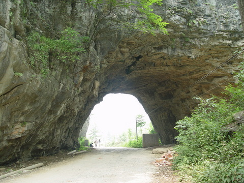 山门洞图片