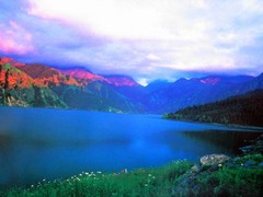 天山天池`