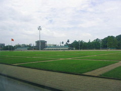 巴亭广场 20069151205124[1]
