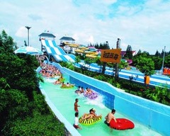 热带风暴水上乐园图片