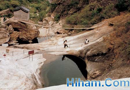 幽谷神潭风景区图片
