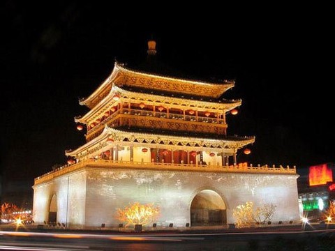 钟楼图片