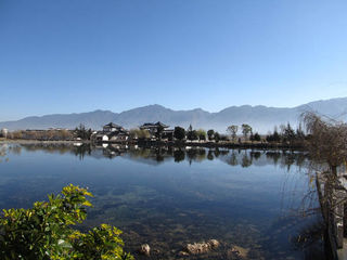 新华民族村