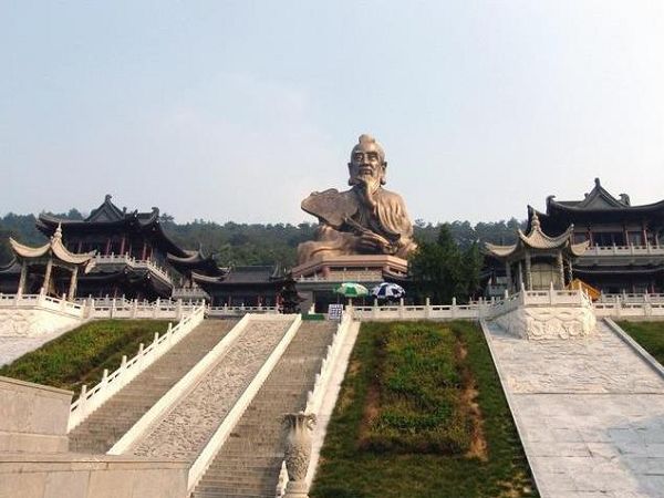 (参考时间)抵达茅山景区【茅山景区(含门票145元/人,含景区小交通