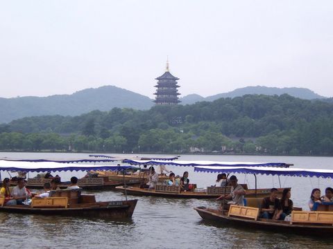 上海到(杭州西湖-灵隐飞来峰-黄龙洞1日游)天天发班