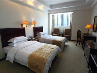 东航国际酒店标间