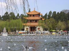 昆明旅游景点图片