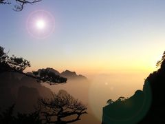 南京到(黄山-醉温泉-宏村3日)登黄山,泡温泉,门票全含