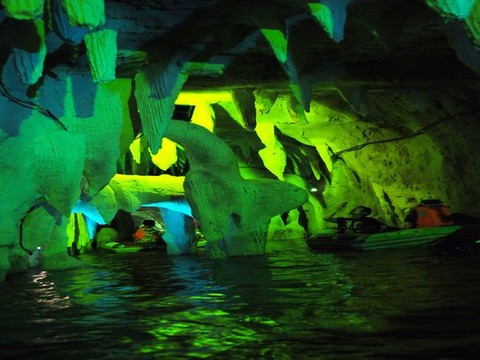 九龙洞漂流 - 九龙洞的照片\/铜仁\/贵州 - 途牛旅游网