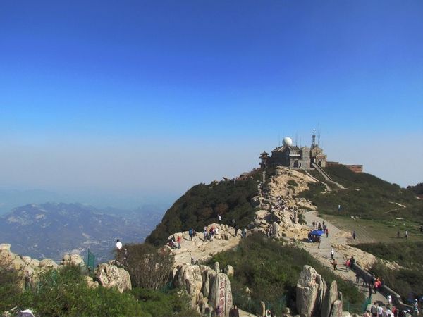 [清明] 泰山-济南双动3日游>观日出云海,宿泰山山顶
