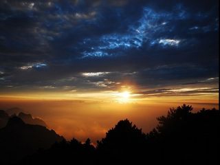 黄山日出