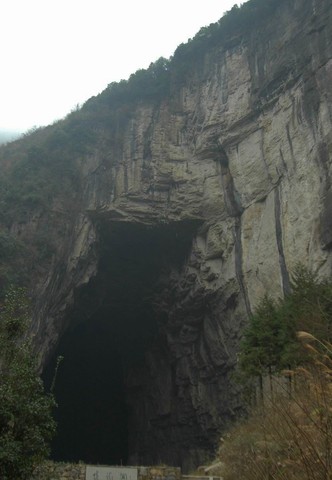 腾龙洞图片