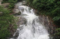 天湖峡谷