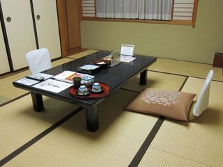日式温泉榻榻米